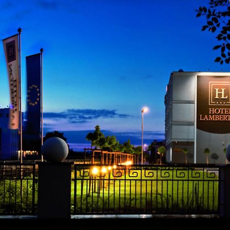 Hotel Lamberton オウタジェフ エクステリア 写真