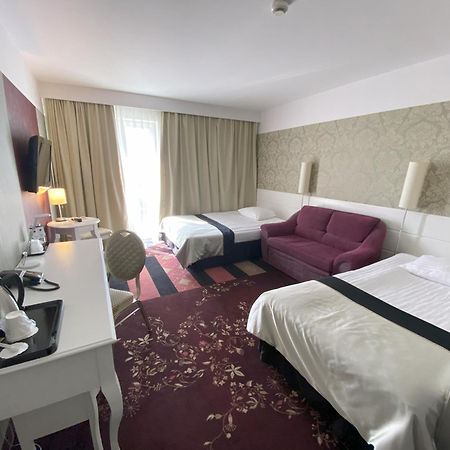 Hotel Lamberton オウタジェフ エクステリア 写真