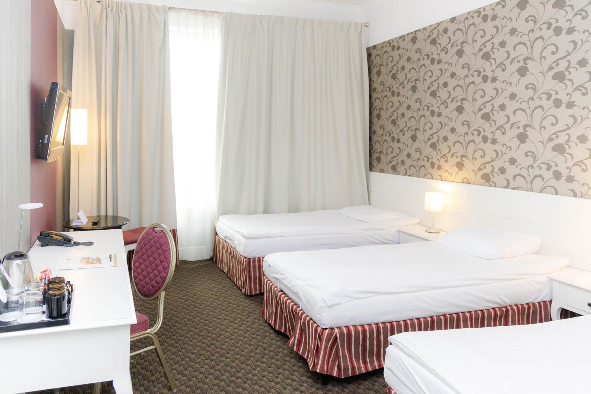 Hotel Lamberton オウタジェフ エクステリア 写真