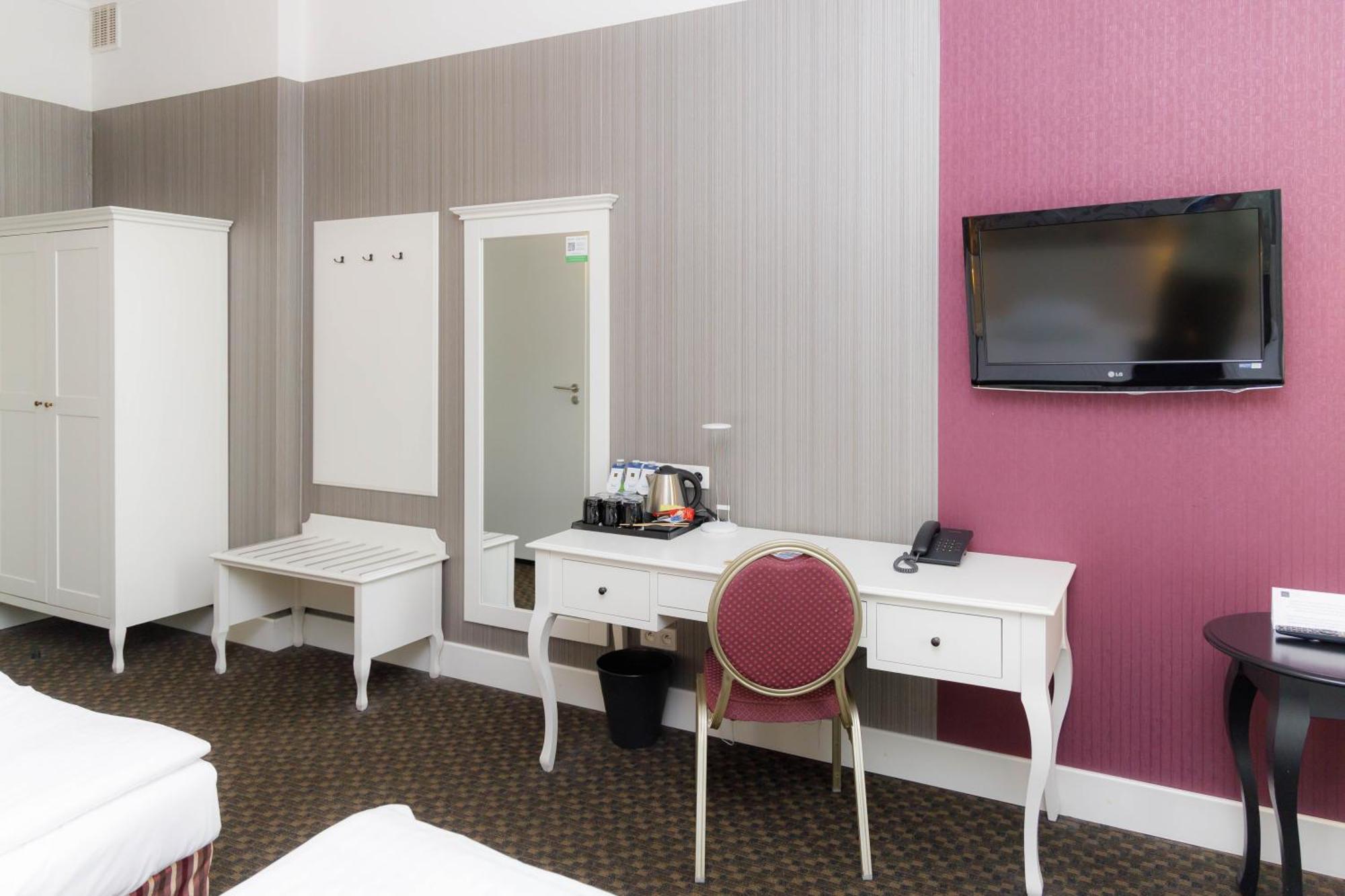 Hotel Lamberton オウタジェフ エクステリア 写真